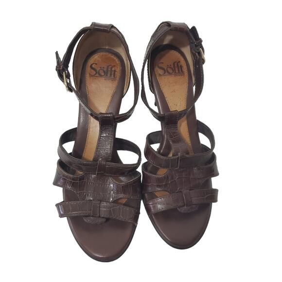 Sofft | Strappy Crocodile Texture Leather Ankle Strap Heels - Picture 2 of 11